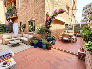 Appartamento  De costa de carbonell. Magnifica planta baja con 40m2 de terraza y parking