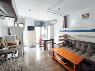 Apartament  De santa isabel. Oportunidad, vivienda  trastero a un paso de la playa.