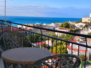 Apartment  Pau casals. Vivienda reformada con vistas al mar