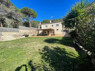 Xalet a Niàgara Parc -Àgora Parc. Casa a 4 vientos en agora park, tordera.