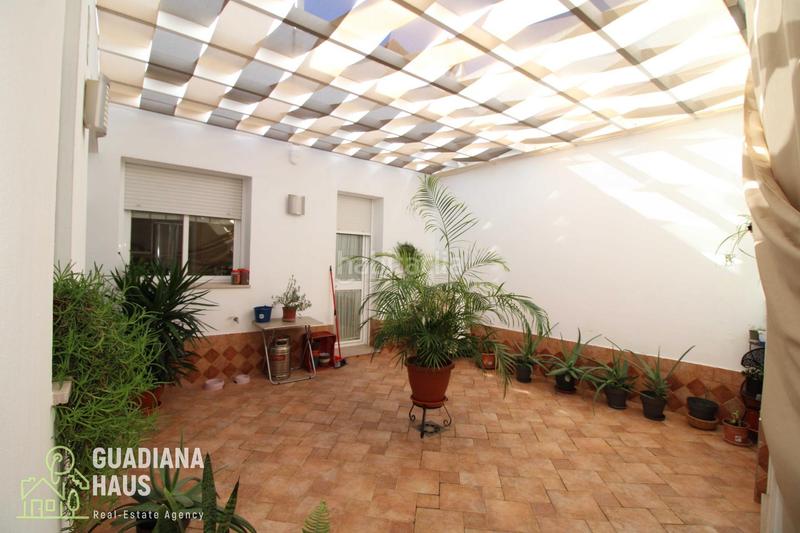 Foto 84b831d6-c24e-4cd6-9c74-35bfab7ae55a. Haus mit heizung parking in Lepe