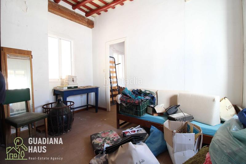 Foto 81bc2900-bfb2-4ef9-9c86-f3a79cbb22c0. Chalet en calle cristobal colon 3 en Ayamonte ciudad Ayamonte