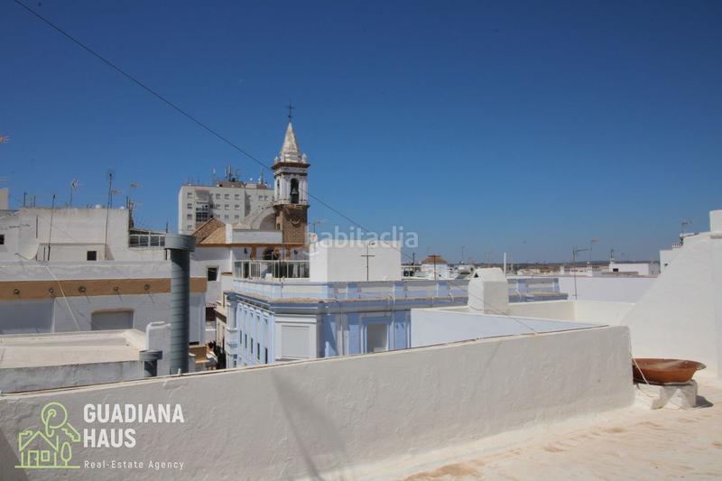 Foto c21d9b1c-dbd1-4c92-9803-2d8049e61991. Chalet en calle cristobal colon 3 en Ayamonte ciudad Ayamonte