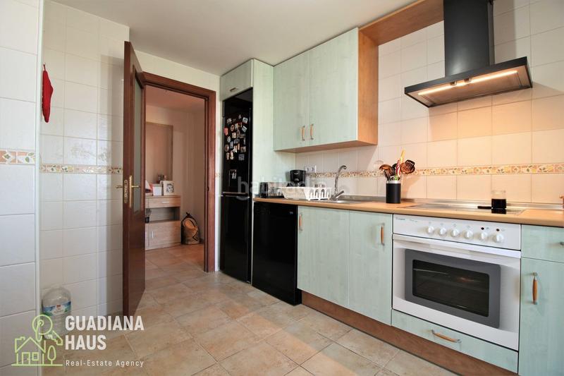 Foto 36ac81aa-67cd-4348-a7b2-66fbfd0e9d05. Piso en avenida juan pablo ii 76 en Costa Esuri Ayamonte