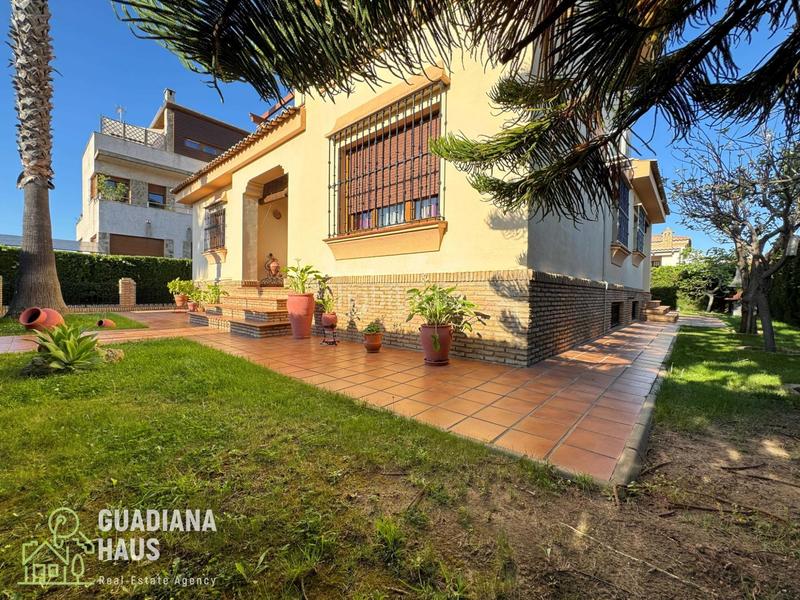 Foto c45f6c25-e672-4efb-9cef-951b9d10f339. Chalet en Ayamonte ciudad Ayamonte