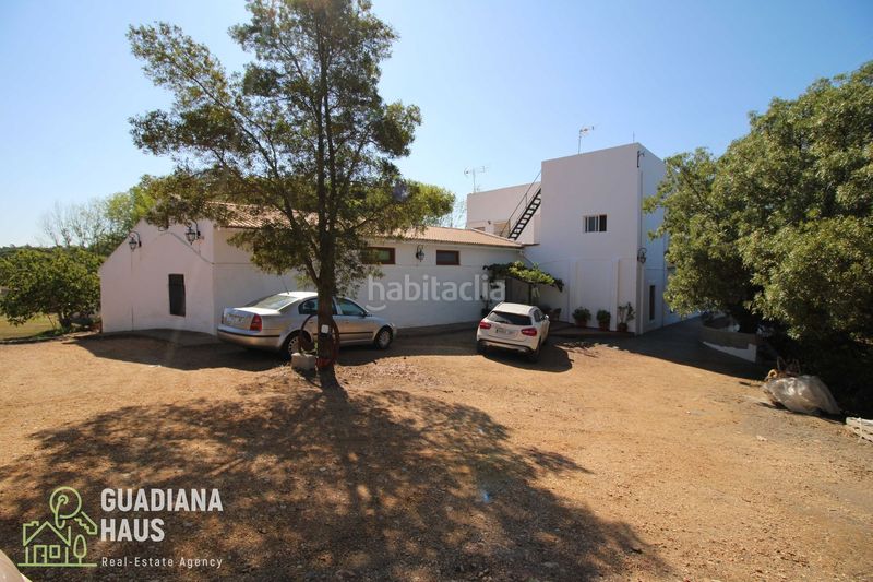 Foto e468f3df-08e9-4640-bd46-1098bdee20b2. Masía en vía del v centenario 567 en Costa Esuri Ayamonte