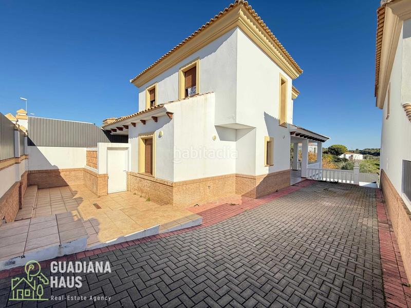 Foto 1bc39553-ff4c-40e0-8f75-39d645157796. Chalet en calle bolivia en Ayamonte ciudad Ayamonte