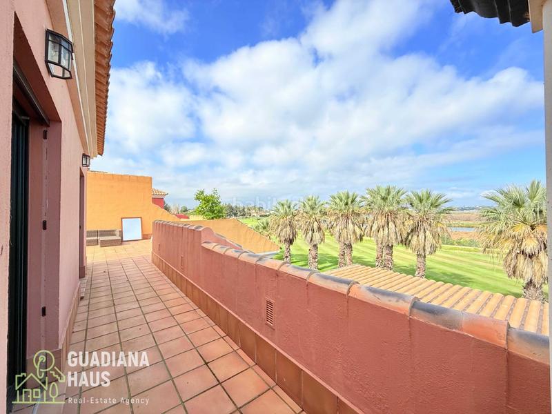 Foto f977e004-fbcf-440a-9be1-3ad4f2e2a51e. Attique avec piscine dans Isla Canela Ayamonte