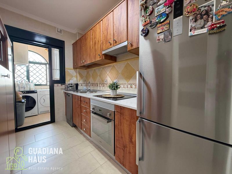 Foto 0fc3e4e1-d64e-4963-b8b9-e9ea72276e40. Apartamento en calle honduras 4 en Ayamonte ciudad Ayamonte