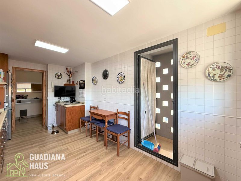 Foto a22fe796-c90e-451f-bb5d-dc5011e396a9. Apartamento en cayetano feu 35 en Ayamonte ciudad Ayamonte