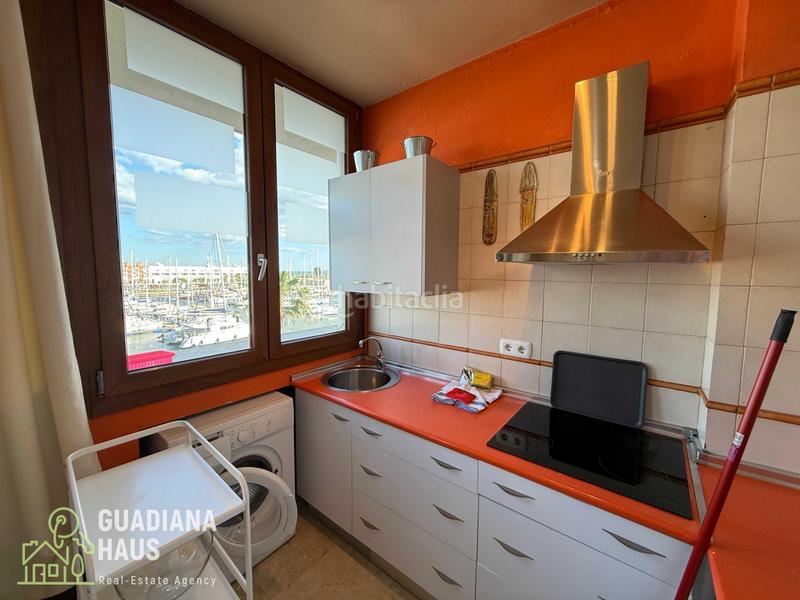Foto a10085fd-36c7-4e95-8d00-046148a7823c. Apartamento en avenida villa real santo antonio 12 en Ayamonte