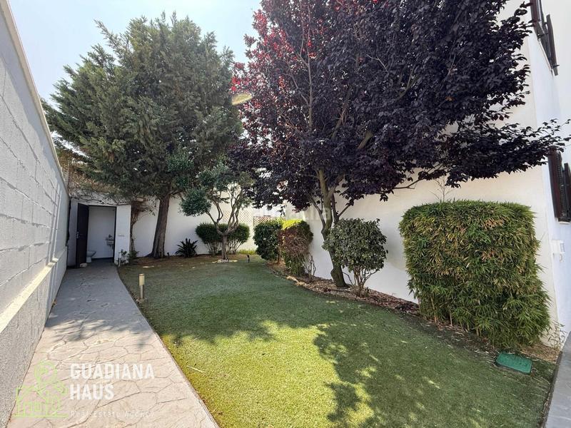 Foto b0da5e8d-3b79-4d0a-ab33-8e639b9ad458. Chalet in calle caracol v antonia in Ayamonte ciudad Ayamonte