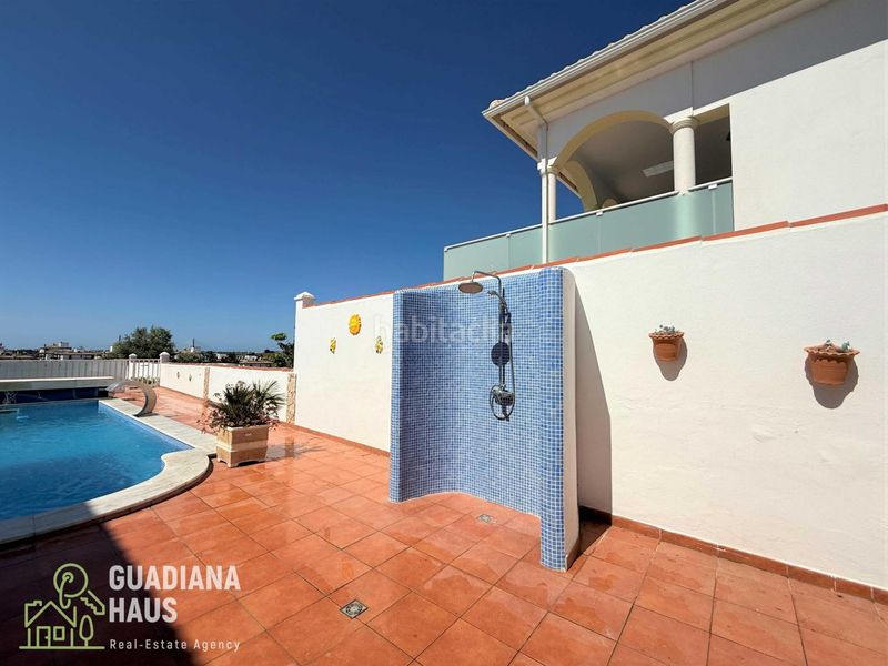 Foto 747cdfb6-782b-410d-8d51-5e410e214660. Chalet en calle jose de espronceda 9 en Costa Esuri Ayamonte
