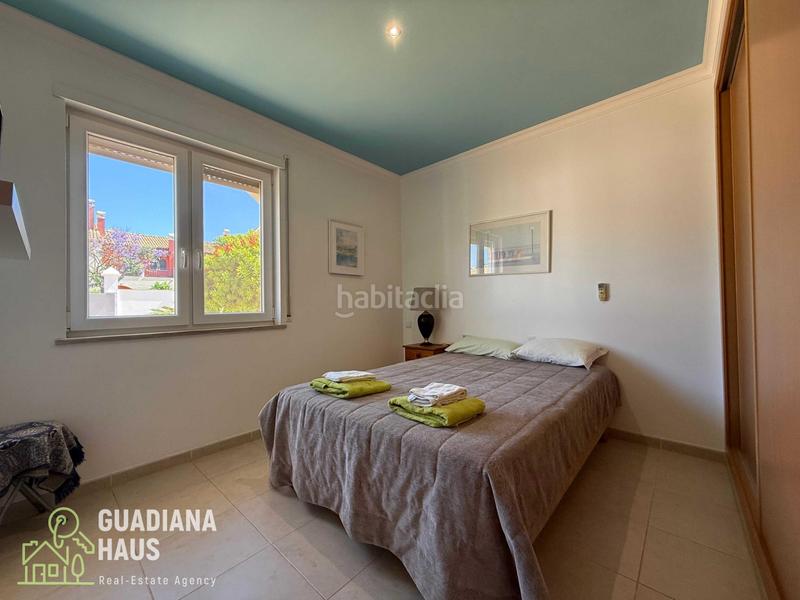 Foto c2021349-f374-4f10-9dc6-9b49e540fafd. Chalet in calle jose de espronceda 9 in Costa Esuri Ayamonte