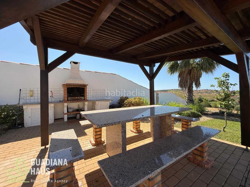 Foto d35576a9-ee1c-4bb3-849a-26cffb7b5ed0. Chalet in calle jose de espronceda 9 in Costa Esuri Ayamonte