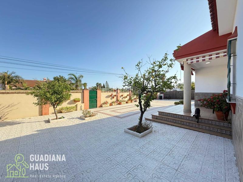 Foto 4ef9712f-8ebe-4184-b018-d8099212e885. Chalet mit parking pool in Ayamonte ciudad Ayamonte