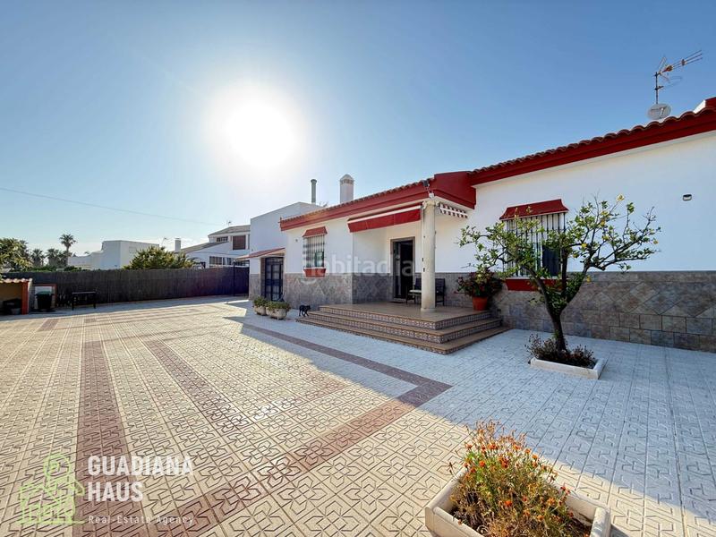 Foto a39a810e-db4b-4ab9-ba65-3b7f1f348cce. Xalet amb aparcament piscina a Ayamonte ciudad Ayamonte