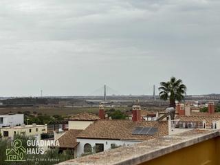 Reihenhaus in Calle miguel de unamuno 20