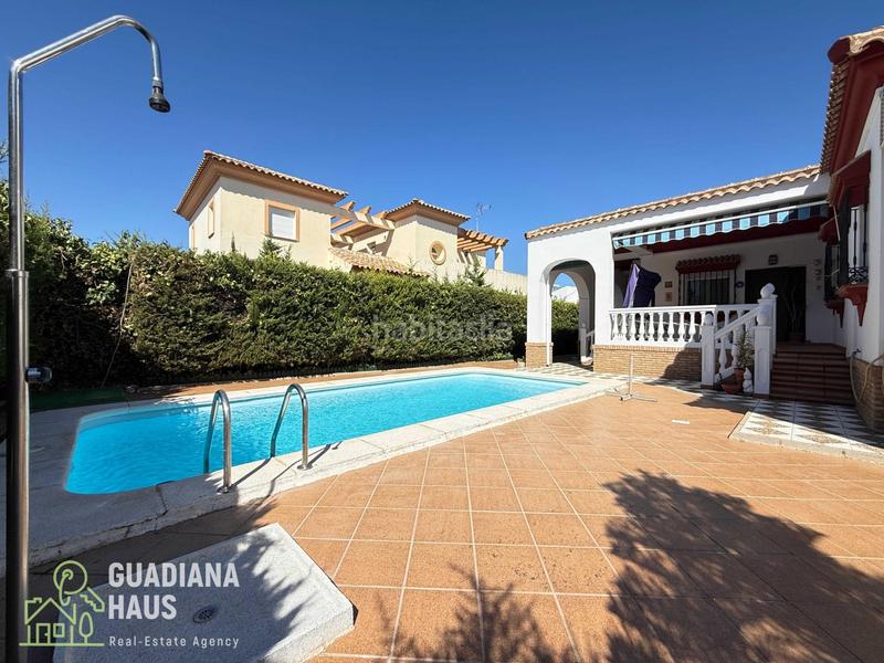 Foto b72cf2d3-b288-4bb3-9f4c-34648e0143c0. Chalet en Ayamonte ciudad Ayamonte