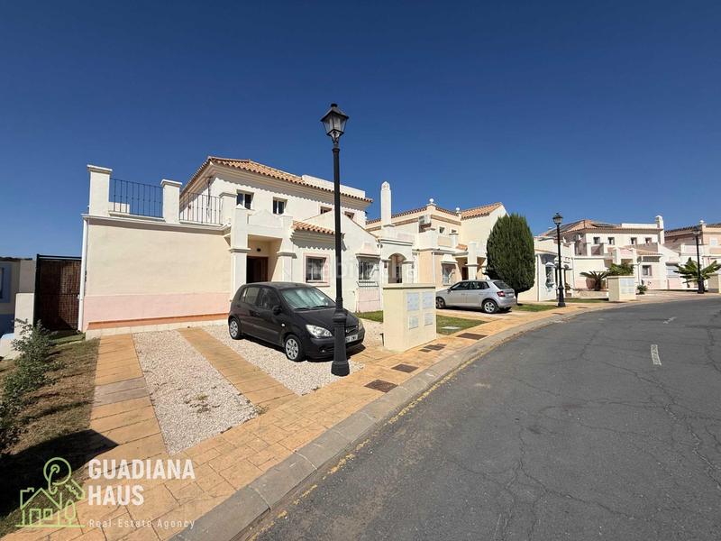 Foto 0e8c9914-5e67-440c-91b6-095fe4bd01b7. Casa adossada a ruben dario 4 a Costa Esuri Ayamonte