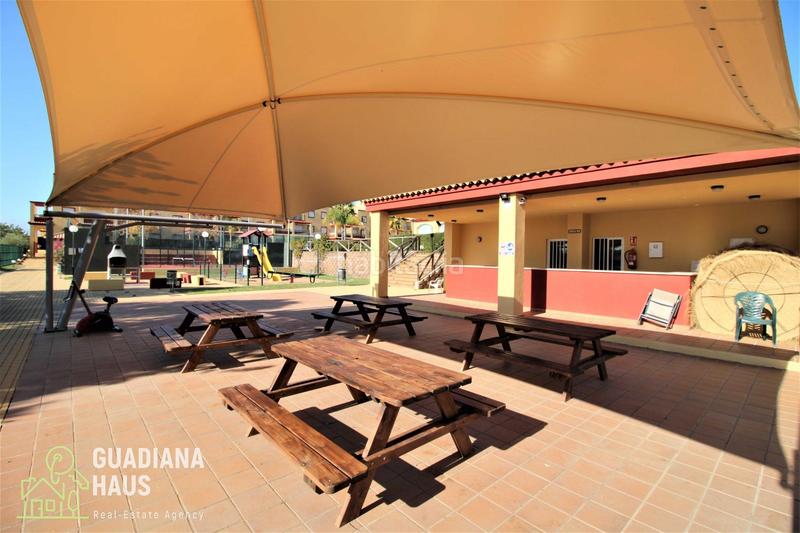 Foto d8c7b055-cebf-4af1-9623-3fa13239a1f6. Apartament a avenida juan pablo ii 24 a Costa Esuri Ayamonte