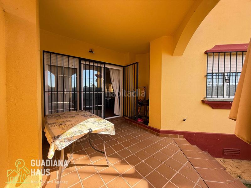 Foto c99a1602-99fb-4c38-a18a-ade9702dc58d. Apartamento en avenida juan pablo ii 24 en Costa Esuri Ayamonte