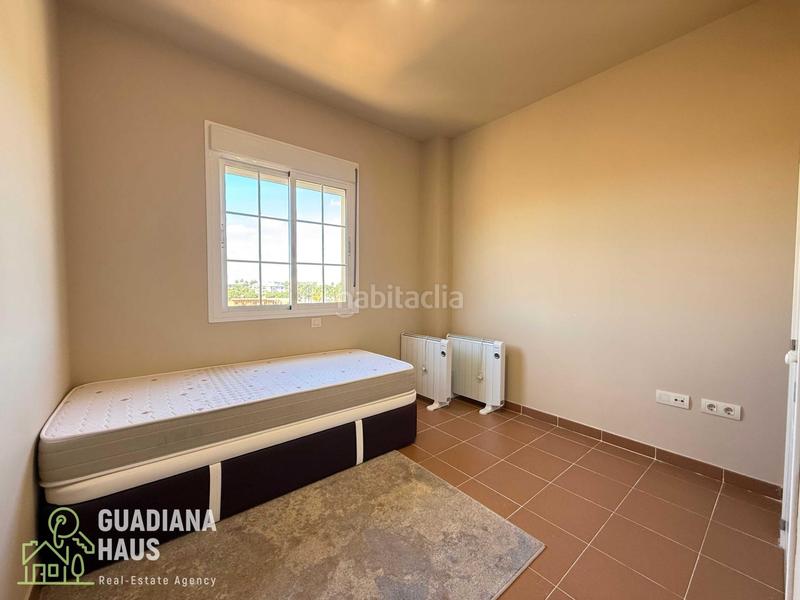 Foto b4667490-8d9d-479a-a72c-90fd2a4e9d4f. Penthouse in avenida juan pablo ii 24 in Costa Esuri Ayamonte