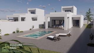 Chalet in Avenida JUAN PABLO II 6