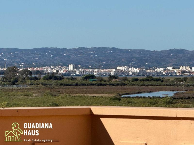 Foto 5af19564-a581-43a4-9c70-b94a2fbaad5a. Apartamento en cisnes de los 4 en Isla Canela Ayamonte
