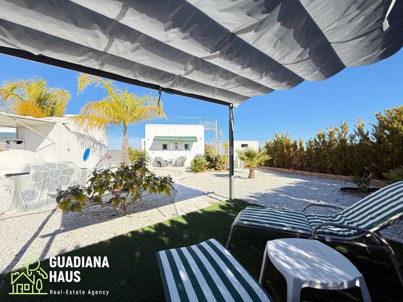 Foto d10f3b87-6bd6-4f25-b8b7-b9b6892a6d12. Chalet in fernando de rojas 1921 in Costa Esuri Ayamonte