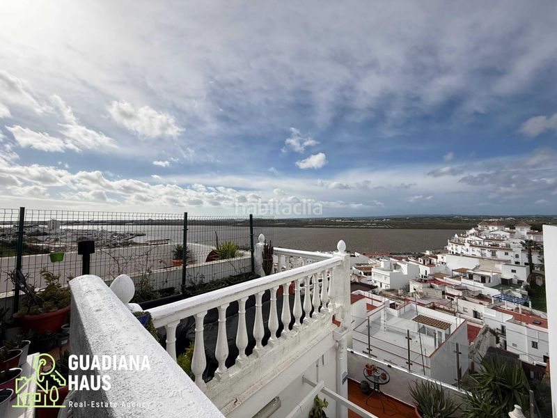 Foto b693831b-eefd-499b-a55d-b1109a647e6d. Casa adossada a calle san sebastian 0 a Ayamonte ciudad Ayamonte