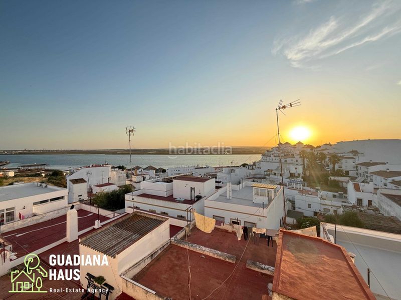 Foto bea1f29c-eef1-4bb0-8bc5-a7733f33bc0c. Casa adossada a calle san sebastian 0 a Ayamonte ciudad Ayamonte