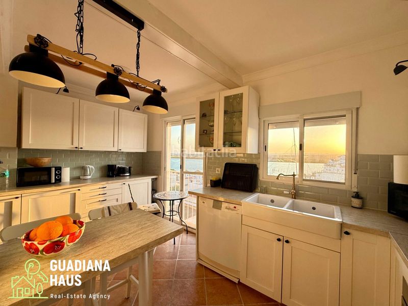 Foto e7dd2c0e-1397-4974-a6c4-8b88ed1e5ff1. Casa adossada a calle san sebastian 0 a Ayamonte ciudad Ayamonte