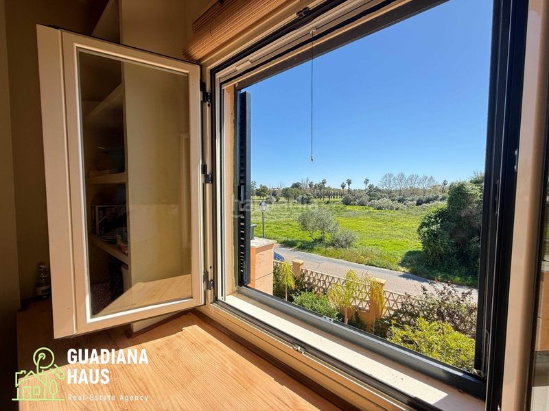 Foto 1869dd83-4361-4d54-8dc4-7b460a014028. Xalet a calle golf norte a-9 4 a Isla Canela Ayamonte