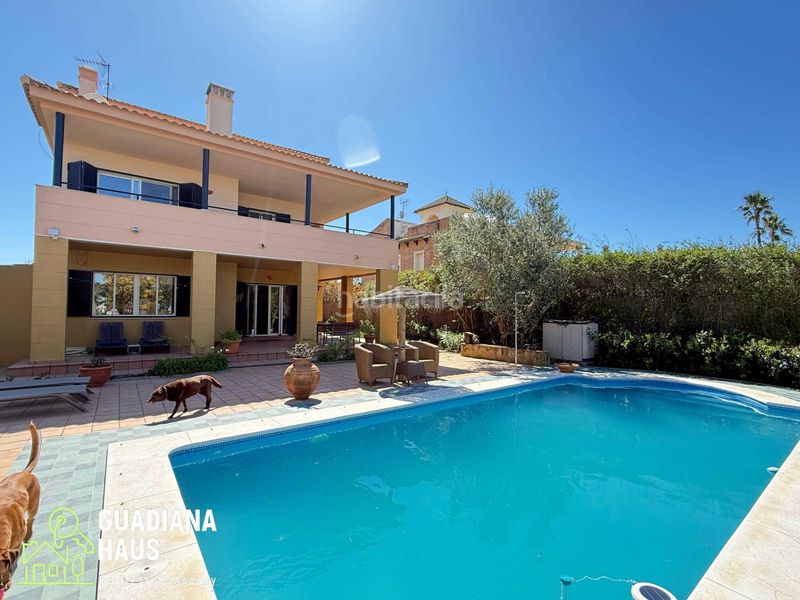 Foto cd26cbd6-f423-454a-8d93-0d482889d327. Xalet a calle golf norte a-9 4 a Isla Canela Ayamonte