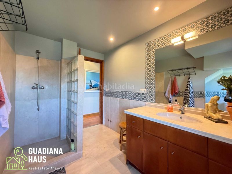 Foto d91752c8-fd62-4682-992f-172a7ffdf956. Xalet a calle golf norte a-9 4 a Isla Canela Ayamonte