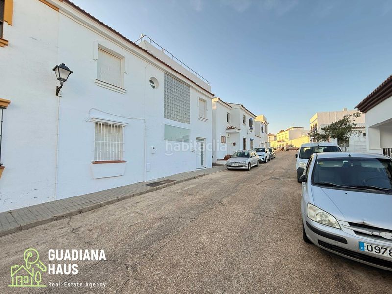 Foto d1f67e69-e10d-4373-9ace-bbd6ca6e0ec9. Casa adosada en calle mirador 6 en Ayamonte ciudad Ayamonte