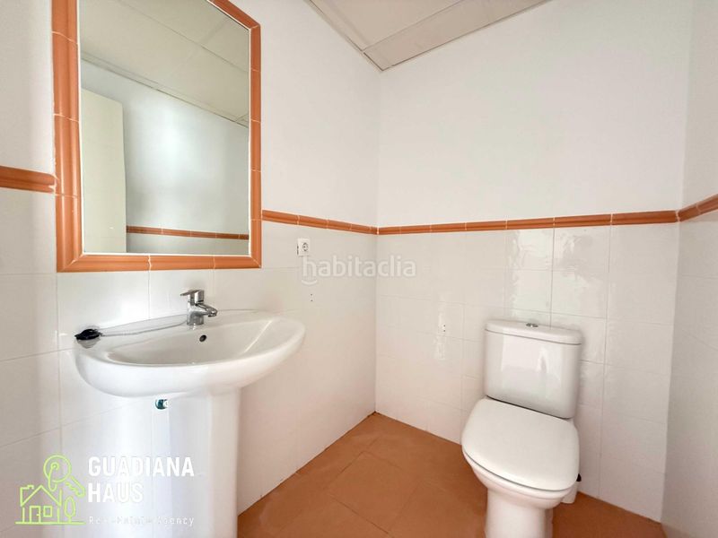 Foto c8fa23db-9297-40aa-9a03-e97be17d7478. Casa adossada a calle ruben dario 4 a Costa Esuri Ayamonte