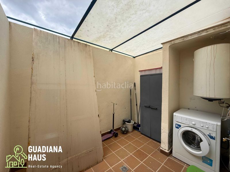 Foto 5a66f886-16f7-48a0-80b0-4d6d91b80d70. Casa adossada a avenida rosalia de castro 5 a Costa Esuri Ayamonte