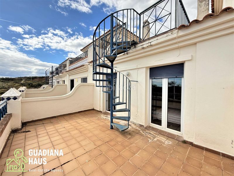 Foto 7981d5fc-6cc2-425f-901b-bffae59da041. Casa adossada a avenida rosalia de castro 5 a Costa Esuri Ayamonte