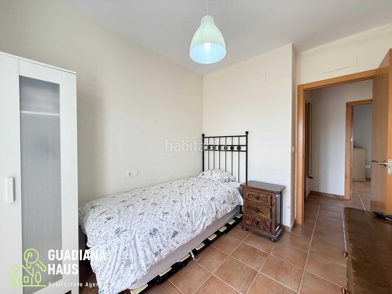 Foto 825afffa-b1c7-4654-9131-b33e947d0584. Casa adossada a avenida rosalia de castro 5 a Costa Esuri Ayamonte