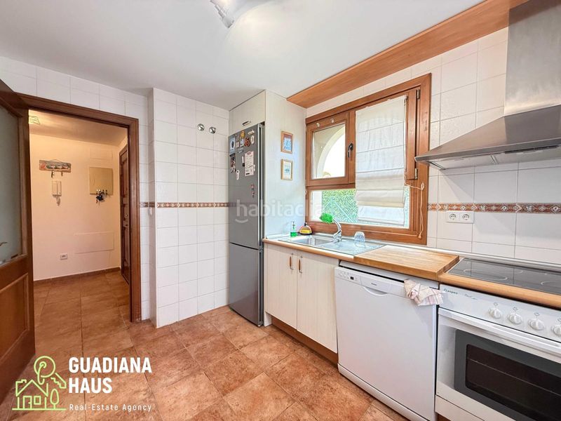 Foto d16c130d-62de-49a9-ac14-f38078e68adf. Casa adossada a calle miguel de unamuno 20 a Costa Esuri Ayamonte