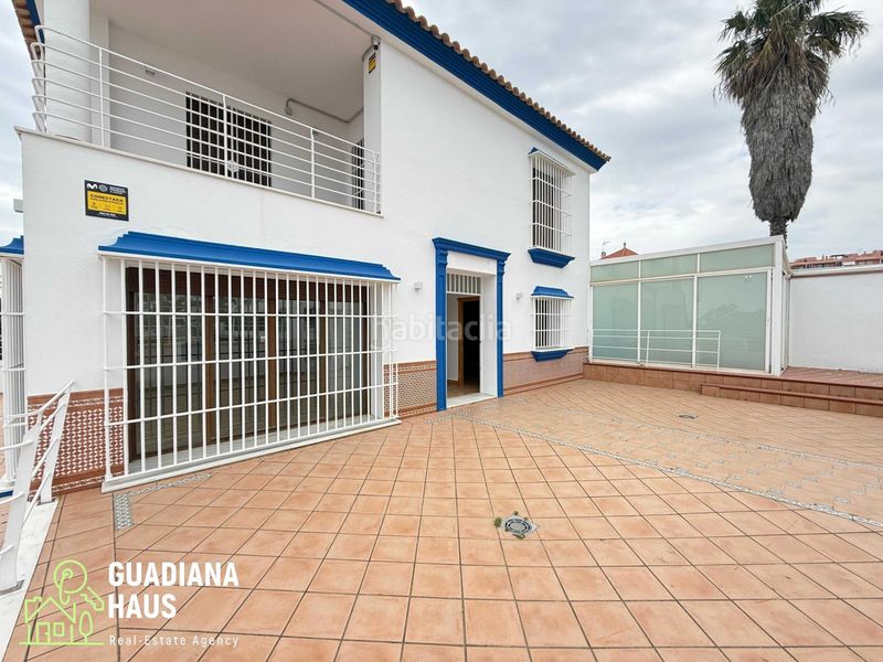 Foto 0acecf6b-2b7d-4145-817f-9922fc310b58. Xalet amb aparcament piscina a Urbasur Islantilla