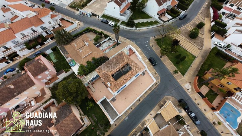Foto 4785a864-914c-4797-8a7c-f5e9fb1abf73. Xalet amb aparcament piscina a Urbasur Islantilla