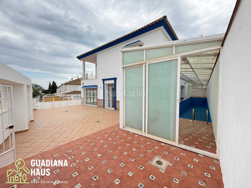 Foto d2197b3d-bdf1-4ad8-950a-1c6bb65b25f6. Xalet amb aparcament piscina a Urbasur Islantilla