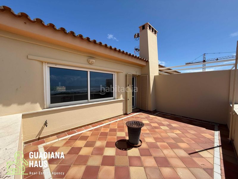Foto 1ba5a88e-def2-416b-b4ad-ee57828535da. Casa aparellada a avenida gavilanes de los 67 a Isla Canela Ayamonte