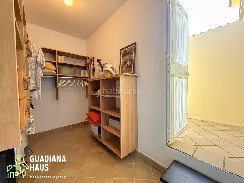 Foto 60a4bccb-d679-49d0-98c1-c94886f0a815. Casa aparellada a avenida gavilanes de los 67 a Isla Canela Ayamonte