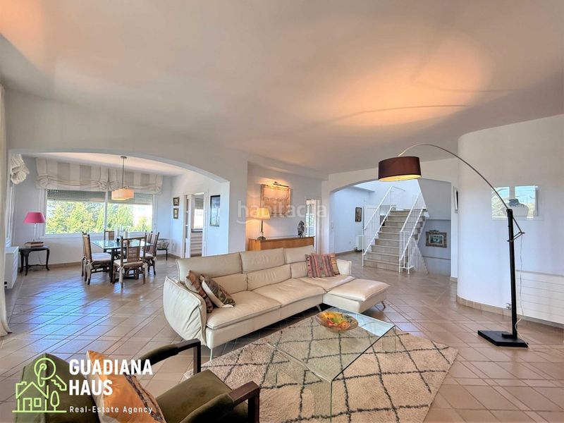 Foto 94a3f3b8-0261-4f04-8584-72fbd834aaa4. Casa aparellada a avenida gavilanes de los 67 a Isla Canela Ayamonte