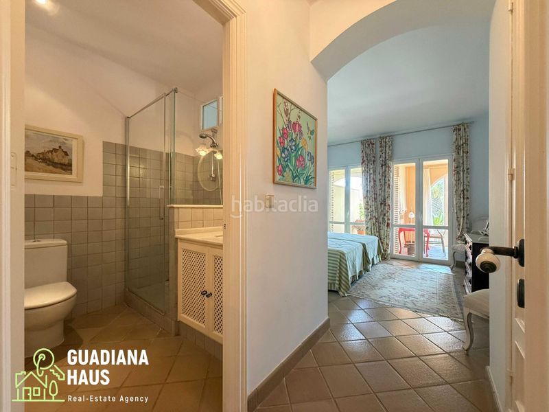 Foto c204d86d-d65b-44f8-bd78-47a27547e4d2. Casa aparellada a avenida gavilanes de los 67 a Isla Canela Ayamonte