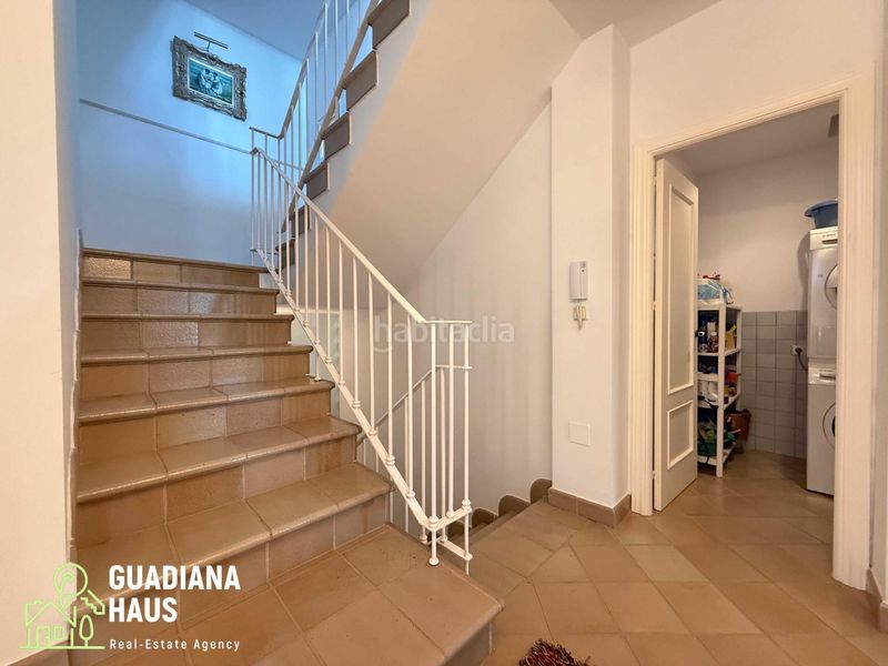 Foto ef943895-dfe1-4cd6-b7ad-4e4ac5722e8d. Casa aparellada a avenida gavilanes de los 67 a Isla Canela Ayamonte